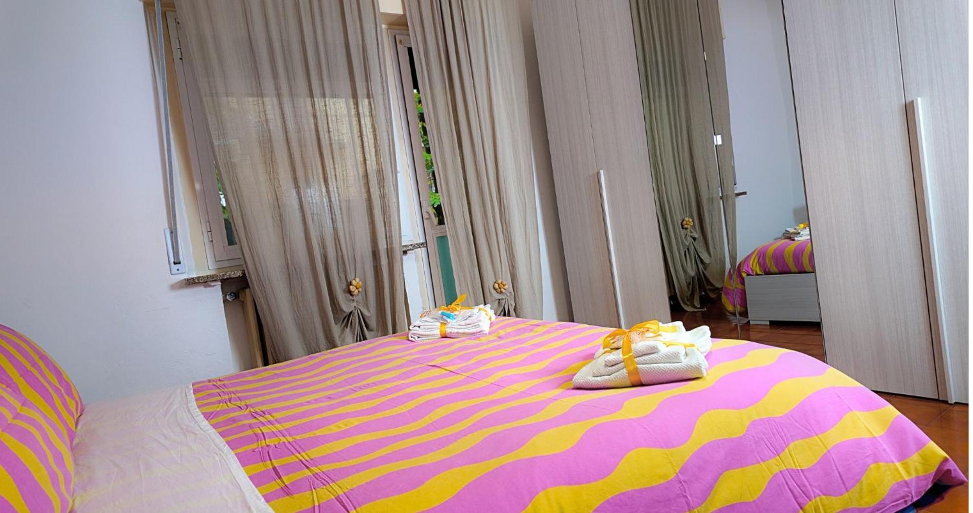 Stabia House Appartement Parma Buitenkant foto